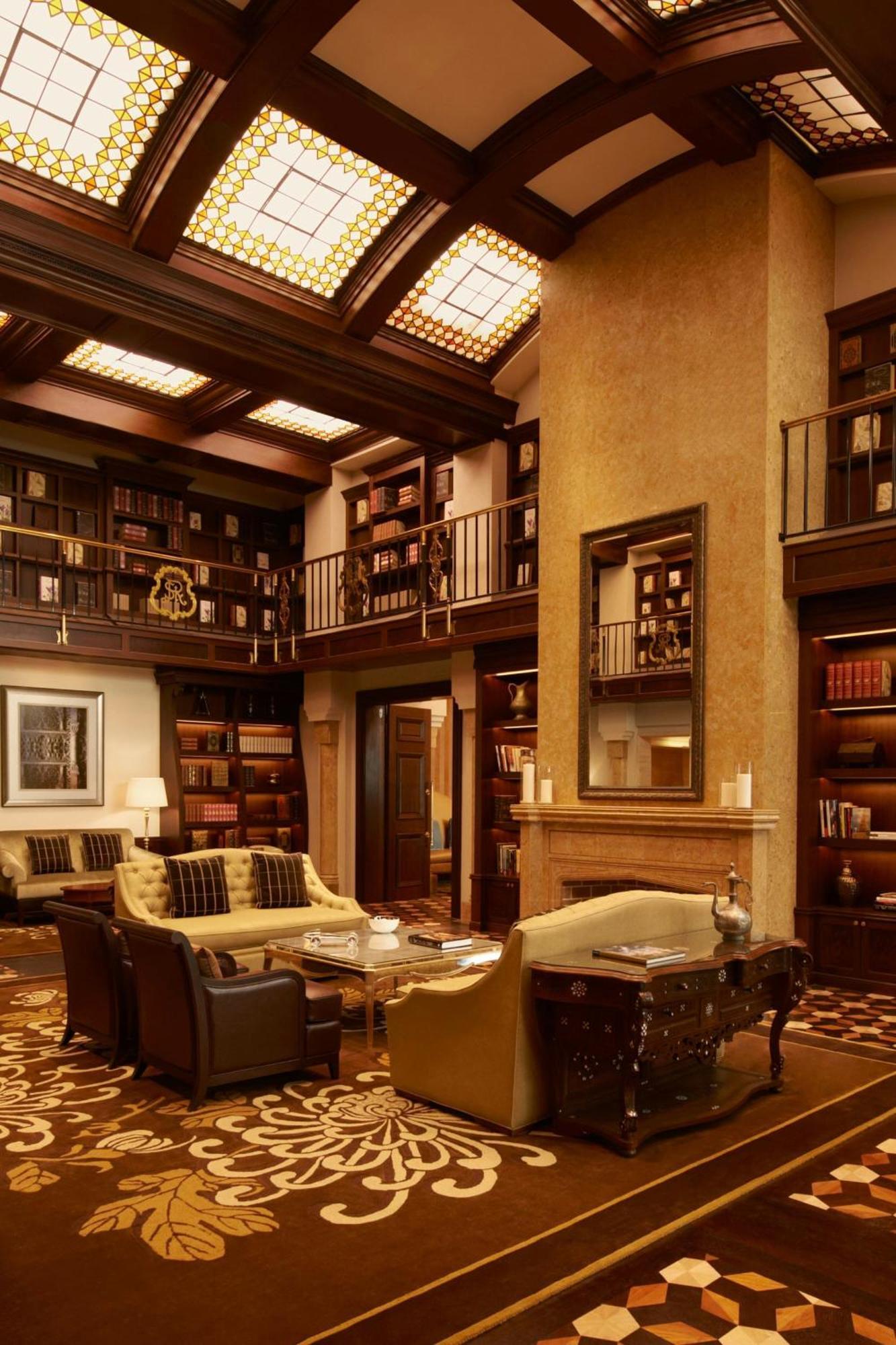 Курортний комплекс The St. Regis